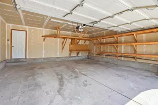 13935 S Lookout Peak Dr W, Riverton, UT 84096 - Photo 30