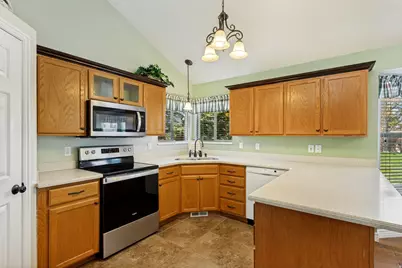5698 S Trowbridge Way W, Salt Lake City, UT 84118 - Photo 10