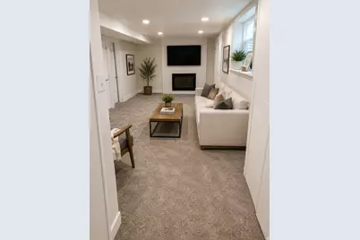 3242 E Bon View Dr, Salt Lake City, UT 84109 - Photo 10