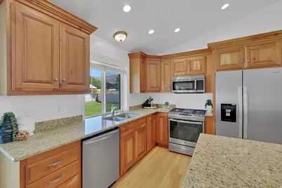 673 E 2100 N, North Logan, UT 84341 - Photo 14