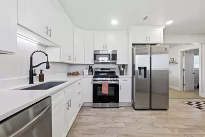 4656 W 4865 S, Salt Lake City, UT 84118 - Photo 14