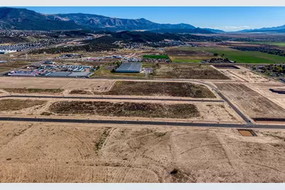3409 W 800 N #5, Cedar City, UT 84721 - Photo 4