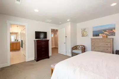 2274 E 4160 S, Holladay, UT 84124 - Photo 24