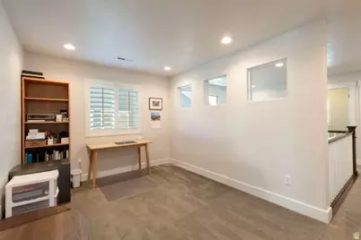 2274 E 4160 S, Holladay, UT 84124 - Photo 20