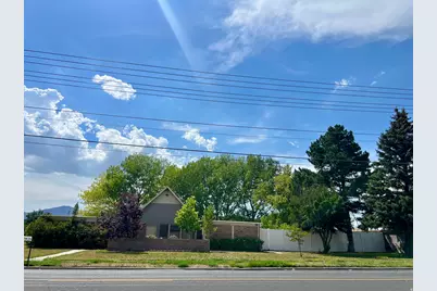5934 S Cougar Ln W, Kearns, UT 84118 - Photo 36