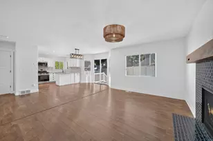 921 S Chestnut Dr, Fruit Heights, UT 84037 - Photo 6