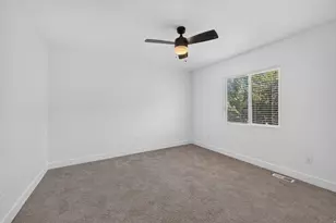 921 S Chestnut Dr, Fruit Heights, UT 84037 - Photo 24