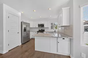 921 S Chestnut Dr, Fruit Heights, UT 84037 - Photo 12