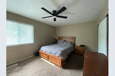 134 E 1420 S, Farmington, UT 84025 - Photo 10