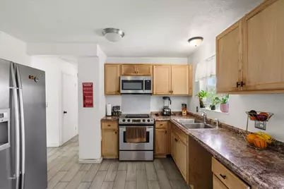 464 E 1850 N, North Ogden, UT 84414 - Photo 8