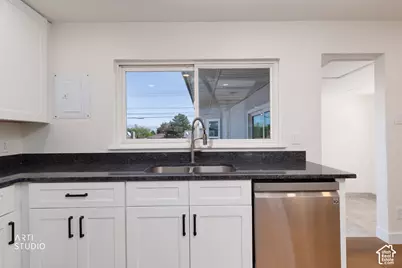 5111 S Pieper Blvd, Salt Lake City, UT 84118 - Photo 12