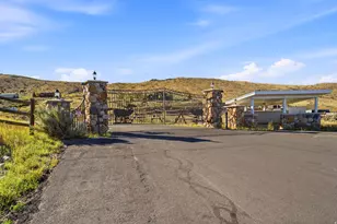 2970 Spring Hill Dr, Coalville, UT 84017 - Photo 6