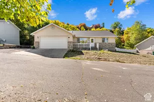 838 E Mountain Rd, Logan, UT 84321 - Photo 4