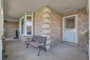 1549 E Pheasant Run Dr, Springville, UT 84663 - Photo 4