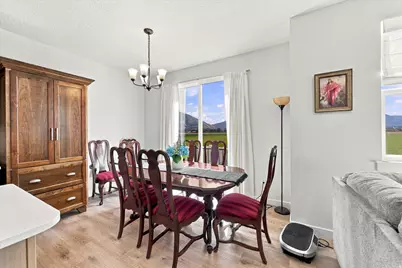 2433 W Wysteria Dr, Mapleton, UT 84664 - Photo 8