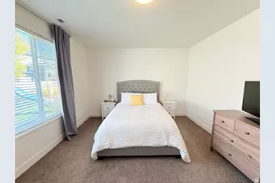 2054 W Loveland Ct S, Farmington, UT 84025 - Photo 20