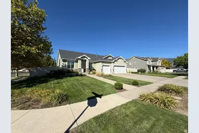 2054 W Loveland Ct S, Farmington, UT 84025 - Photo 1
