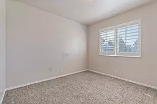 4838 W Cherry Laurel Ln S, West Jordan, UT 84081 - Photo 36