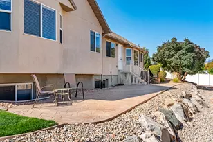4838 W Cherry Laurel Ln S, West Jordan, UT 84081 - Photo 8