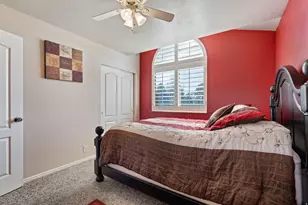 4838 W Cherry Laurel Ln S, West Jordan, UT 84081 - Photo 34