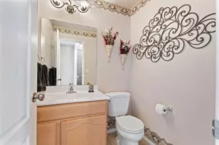 4838 W Cherry Laurel Ln S, West Jordan, UT 84081 - Photo 38