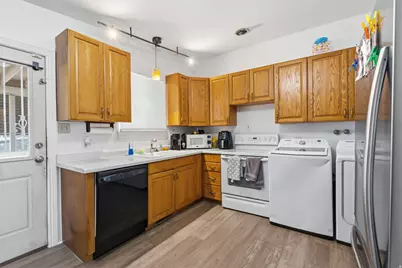 3148 W 3650 S, West Valley, UT 84119 - Photo 12