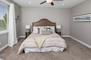 45 N Village Park Dr E, Layton, UT 84041 - Photo 16