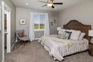 45 N Village Park Dr E, Layton, UT 84041 - Photo 14