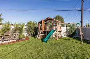 9958 S Barium Ln, Sandy, UT 84094 - Photo 38
