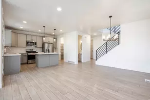 405 W 3175 N, Lehi, UT 84043 - Photo 4