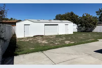 3876 W Owensboro Dr S, West Jordan, UT 84084 - Photo 4