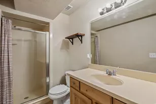 735 E Cahoon St, Ogden, UT 84401 - Photo 16