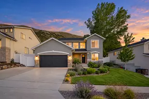 462 E Parowan Way, Draper, UT 84020 - Photo 2