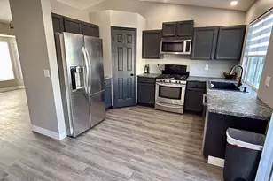 4180 Lily Dr, Roy, UT 84067 - Photo 8