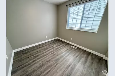4180 Lily Dr, Roy, UT 84067 - Photo 28