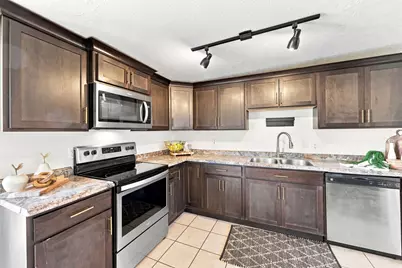 3836 S 6515 W, West Valley, UT 84128 - Photo 10