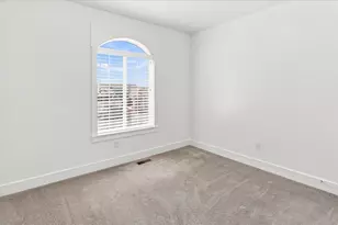 1833 E 3550 N, North Logan, UT 84341 - Photo 20