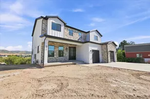 975 E Oak Creek Dr, Lehi, UT 84043 - Photo 2