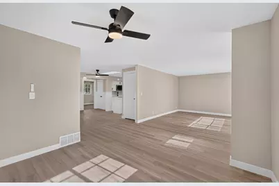 7472 S Silver Cir, West Jordan, UT 84084 - Photo 6