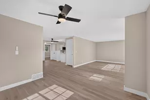 7472 S Silver Circle, West Jordan, UT 84084 - Photo 8