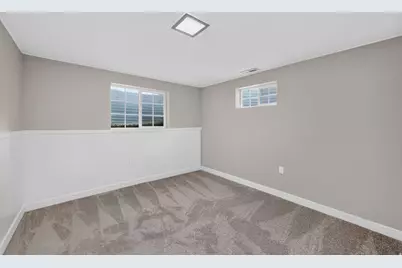 7472 S Silver Cir, West Jordan, UT 84084 - Photo 18