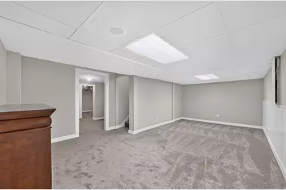 7472 S Silver Cir, West Jordan, UT 84084 - Photo 16