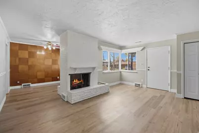 4061 S Morning Star Dr, Holladay, UT 84124 - Photo 6