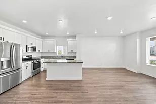 431 W 85 S, Providence, UT 84332 - Photo 4