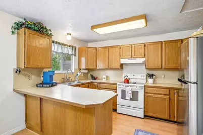 5186 W Saguaro Dr, West Jordan, UT 84081 - Photo 8