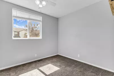 1289 E 3025 N, Layton, UT 84040 - Photo 22