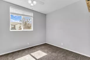 1289 E 3025 N, Layton, UT 84040 - Photo 22