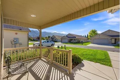 721 E 100 S, Layton, UT 84041 - Photo 34