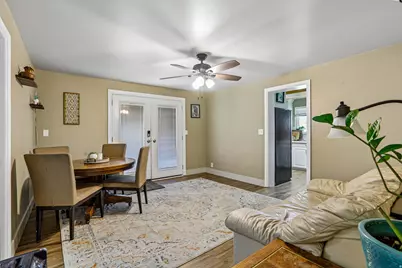 9956 S Aster Ln E, Sandy, UT 84094 - Photo 10