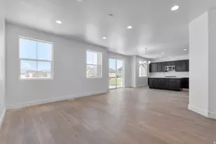 561 S Cheney Ave, Grantsville, UT 84029 - Photo 10